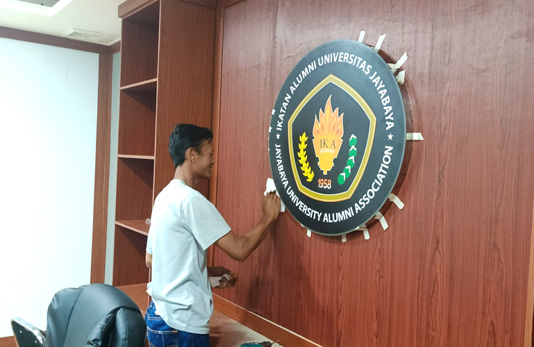 Logo 3D custom untuk branding perusahaan