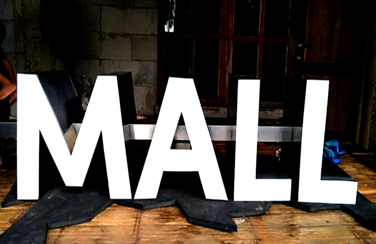 Huruf Timbul LED Untuk Branding Supermarket